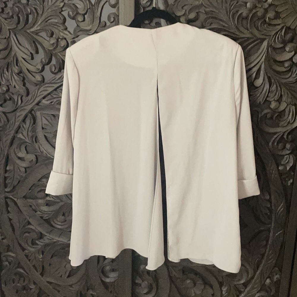 Double Zero Light Grey, Split Back Blazer Size La… - image 3